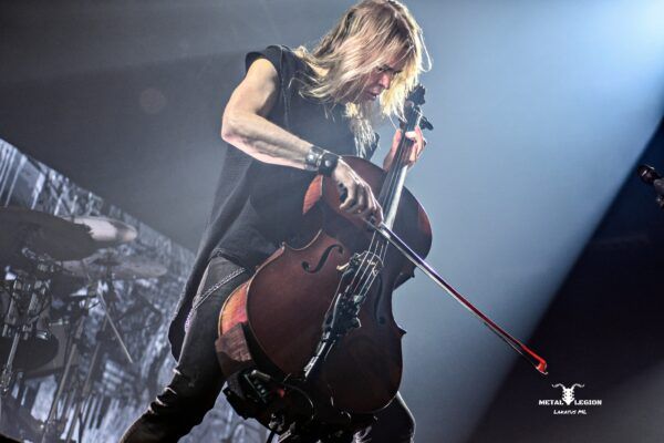 Apocalyptica 1