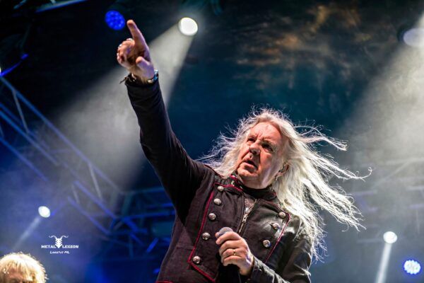 Saxon 7
